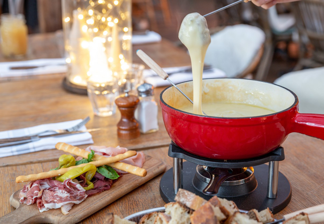 3 parisian restaurants with amazing fondues and raclettes to warm up the winter