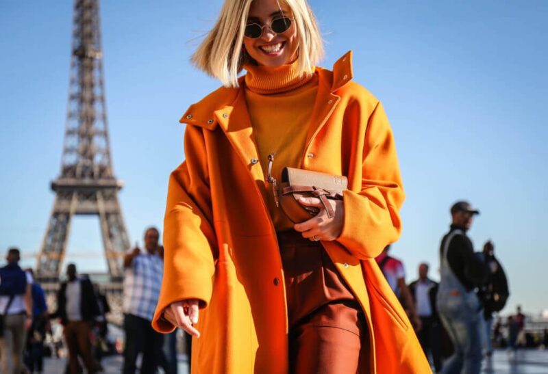 How do parisians dress for fashion week?