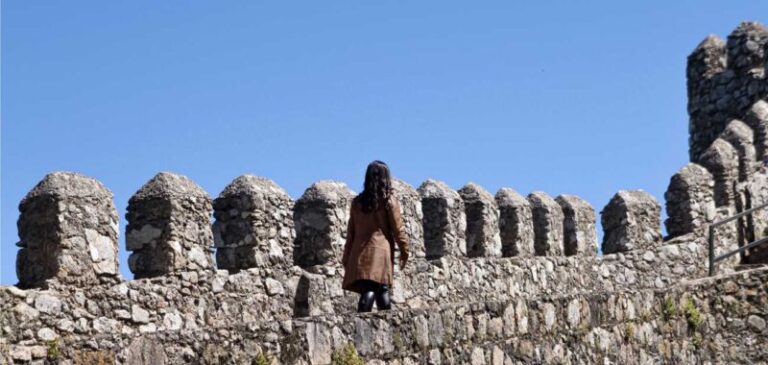 Castelo dos mouros: uma das relíquias históricas de portugal