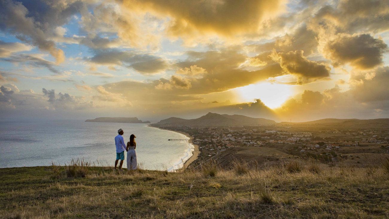 Cinco hotéis de frente para o mar em porto santo