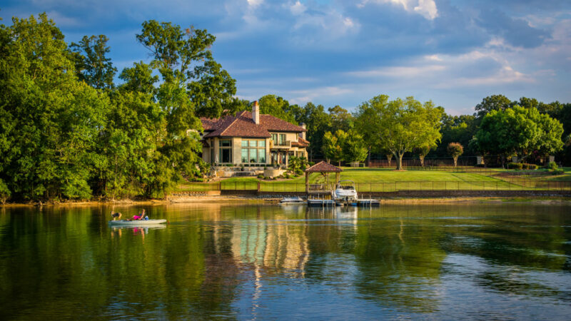 As casas no lago mais belas do air bnb