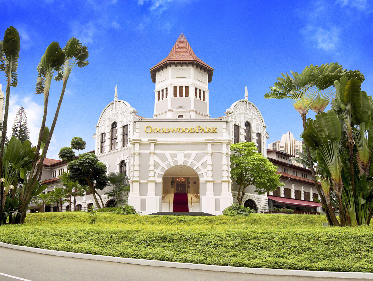 Singapura além do moderno: 5 hotéis luxuosos e históricos