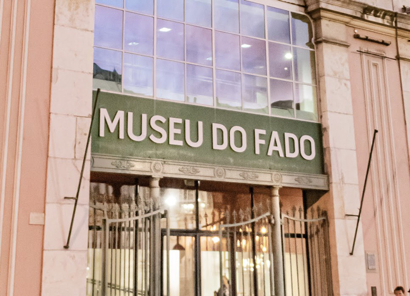 Museu do fado: a celebração de um dos símbolos mais importantes de portugal