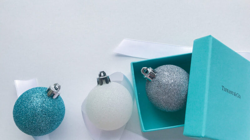 Tiffany & co lança calendário do advento super luxuosos para este natal