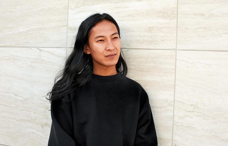 Alexander wang prepara evento para comemorar 15° aniversário da marca