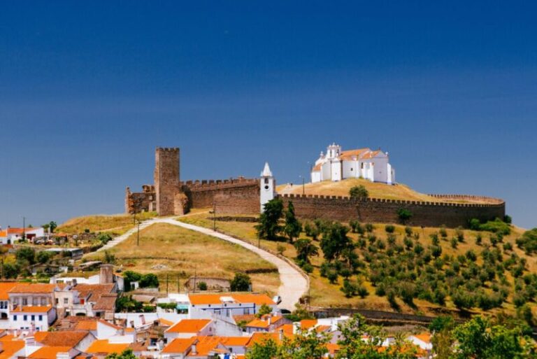 Conheça os vilarejos do alentejo que vão te fazer querer viver no campo