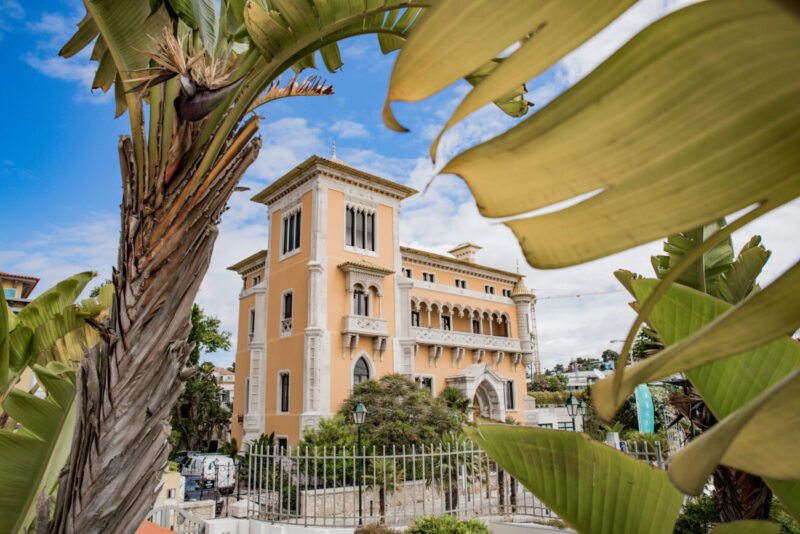 The albatroz hotel, o emblemático hotel que integra a paisagem de cascais