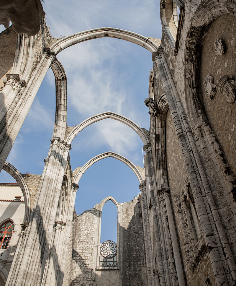 Igreja e museu arqueológico do carmo, um espaço de contemplação e história