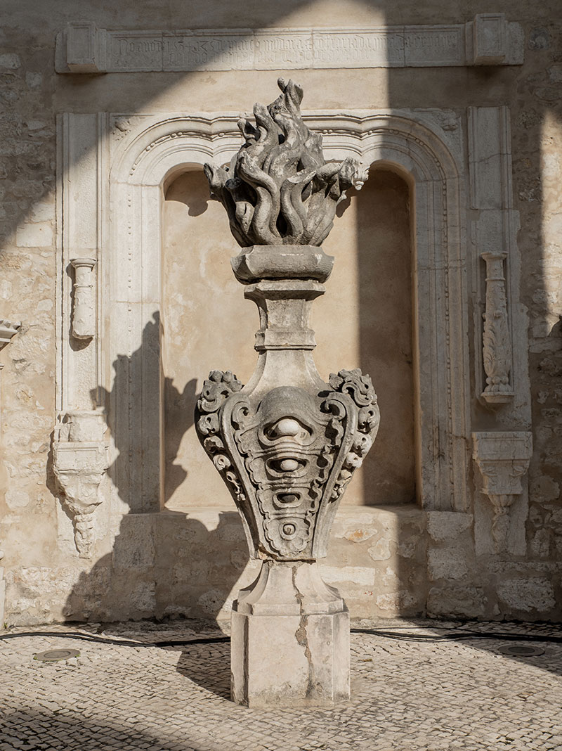 Igreja e museu arqueológico do carmo, um espaço de contemplação e história