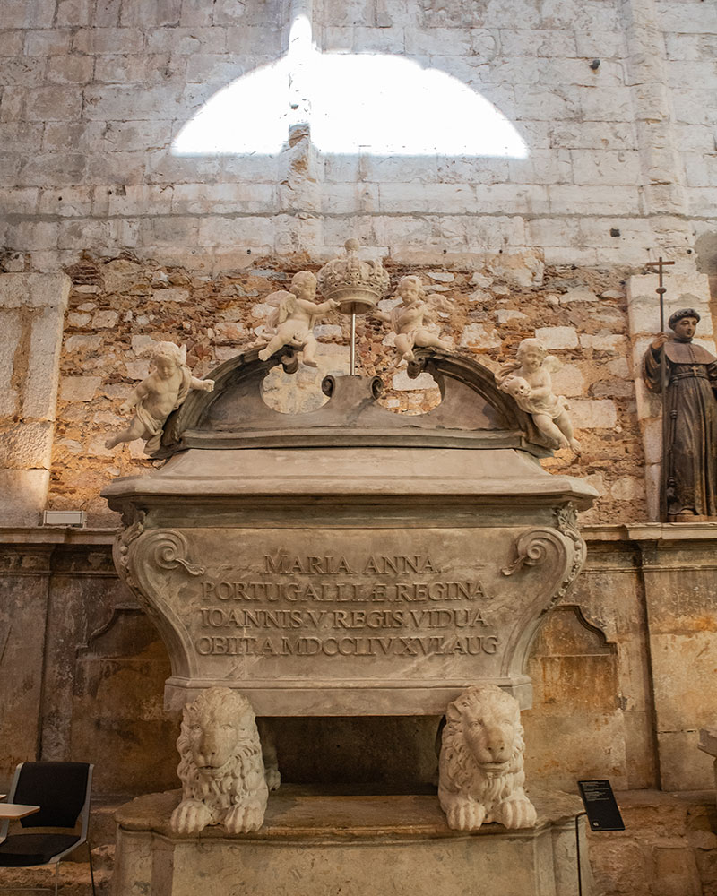 Igreja e museu arqueológico do carmo, um espaço de contemplação e história