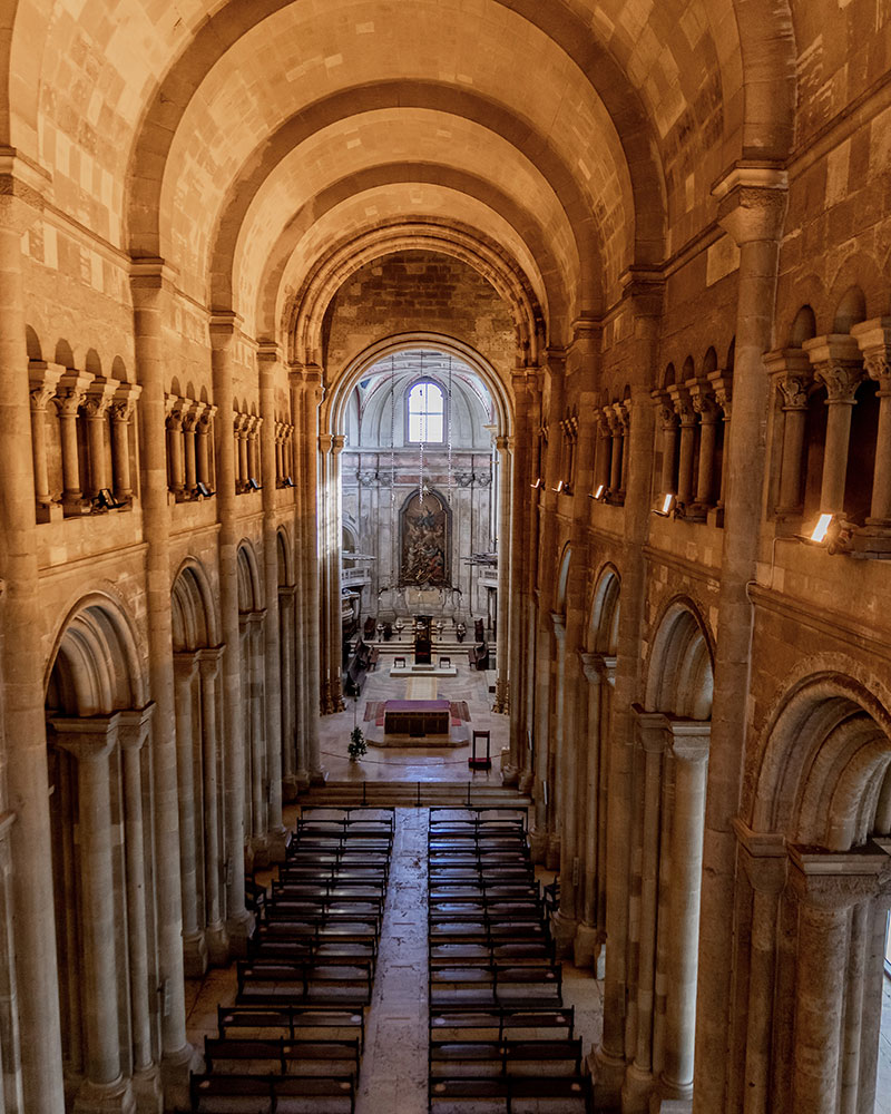 Sé de lisboa, a surpreendente catedral que guarda histórias e tesouros de portugal