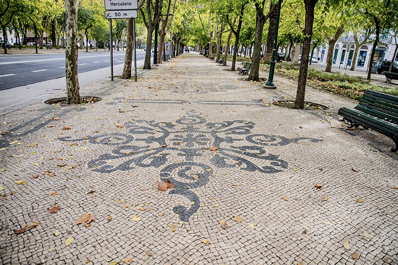 Calçada portuguesa, um dos maiores símbolos culturais de portugal