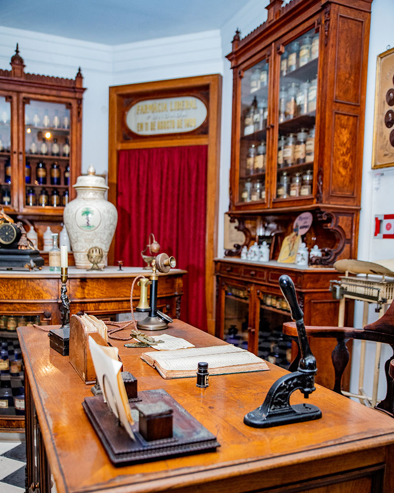 32-museu-da-farmacia-de-lisboa-farmacia-liberal
